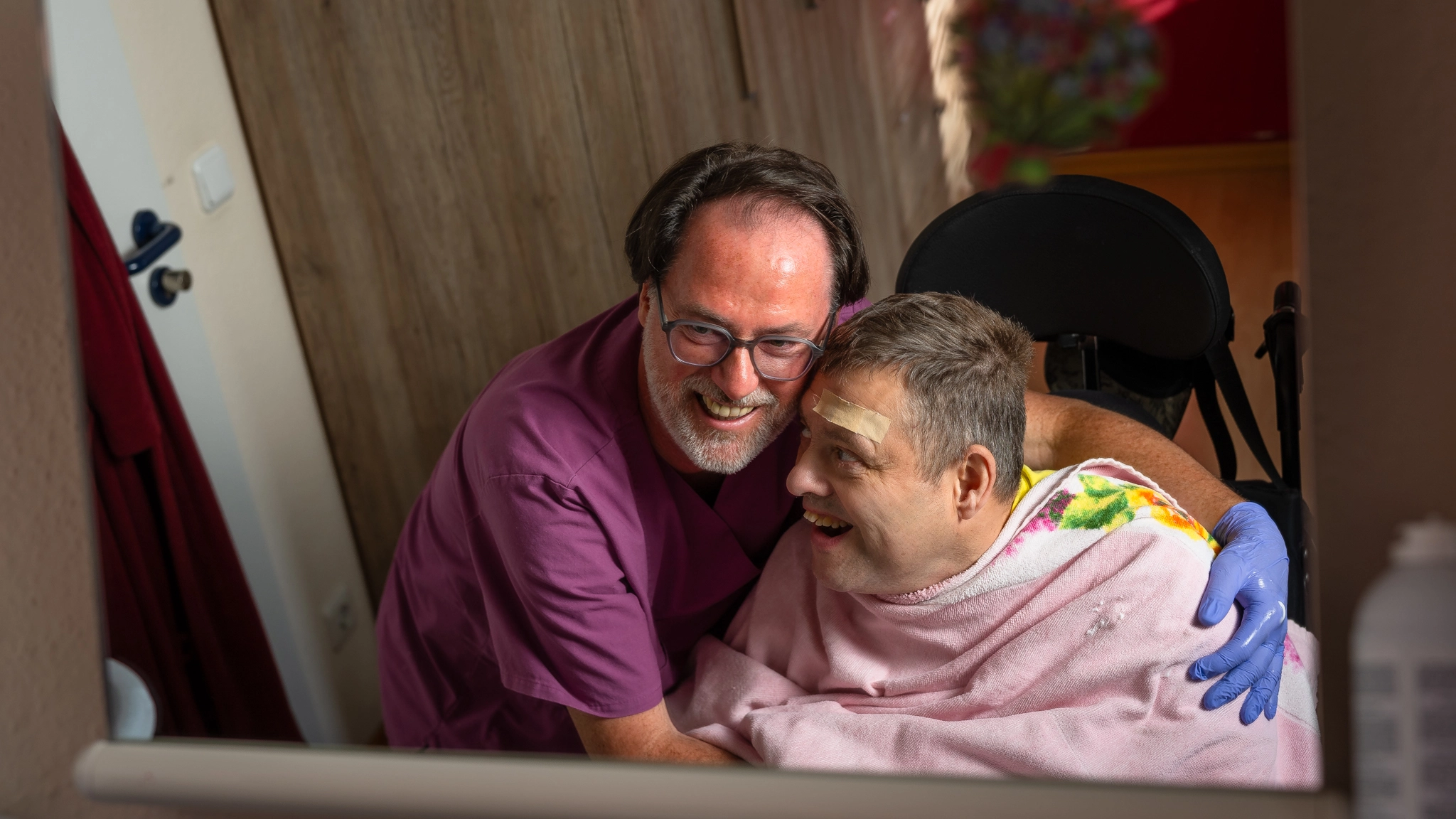 Mitarbeiter und Pfleger einer CWWN Niederrhein